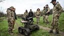 Chiến thuật tác chiến robot: Cách Ukraine kết hợp drone và robot mặt đất để thay đổi cục diện chiến trường