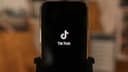 Ofcom mở cuộc điều tra chính thức về an toàn trẻ em trên TikTok: Những rủi ro pháp lý và kỹ thuật cần lưu tâm