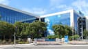 Intel tái cấu trúc Data Center: Cắt giảm nhân sự trong bối cảnh cổ phiếu tăng trưởng mạnh mẽ