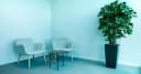 Kiếm Damocles tại nơi làm việc: Cái giá nhân văn đắt đỏ của việc trì hoãn sa thải